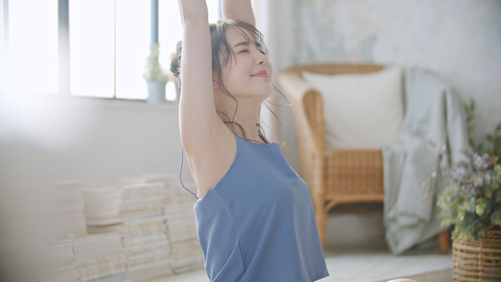 朝の爽やかなストレッチ - 体が変わると毎日が変わる